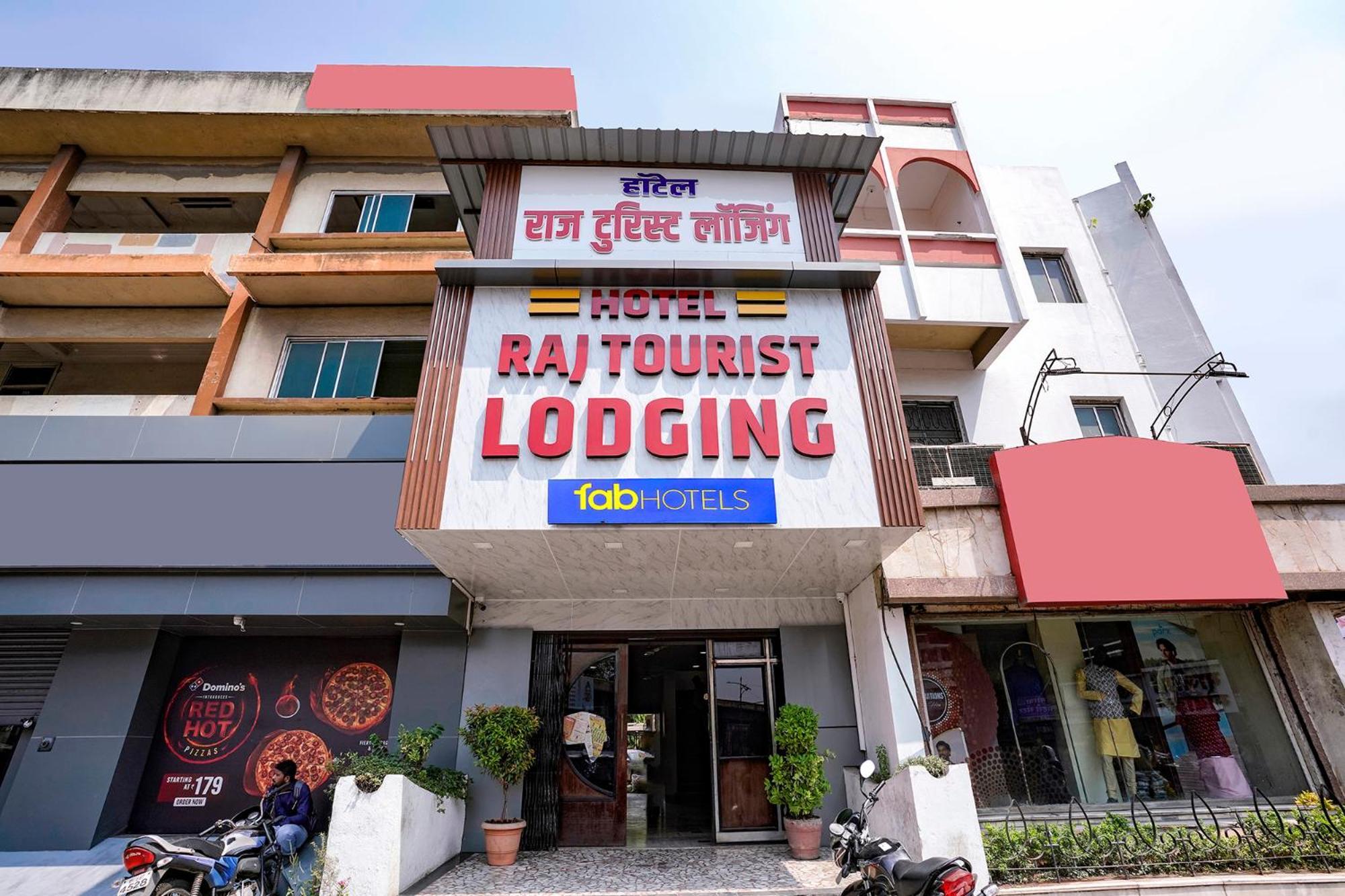 Fabexpress Raj Tourist Hotel Nashik Exterior foto